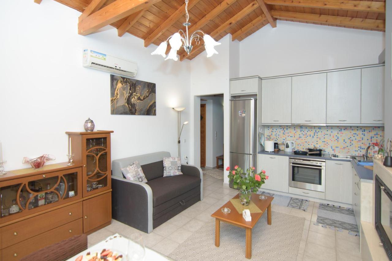 Samian Thalia Apartment Pagondas Extérieur photo