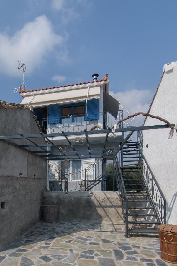 Samian Thalia Apartment Pagondas Extérieur photo